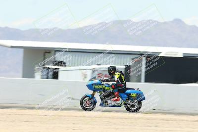 media/Apr-26-2025-BRL Bagger Racing League (Sat) [[9e270f465f]]/7-Super Street Bagger Race/